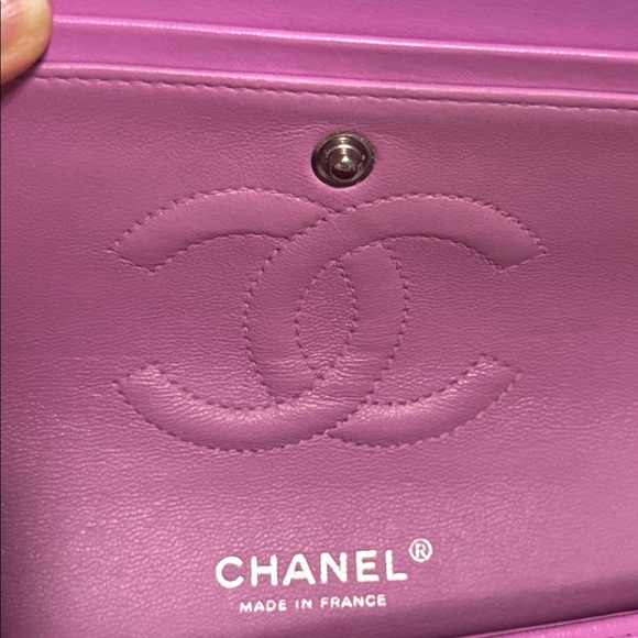 Auth Chanel Quilted medium classic flap Lambskin pink silver Shoulder Bag - Picture 3 of 17